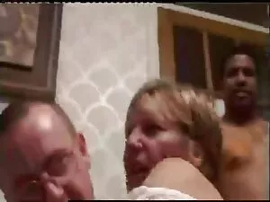 Cô gái tóc vàng phim ...