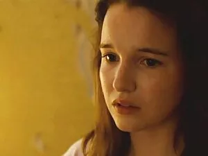 Ông đến để trả tiền  ...