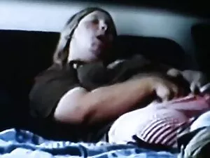 Bạn gái dạy xx xem p ...