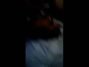 Hoan trong giường xx ...