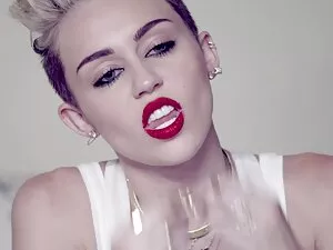 Natasha là một sinh  ...