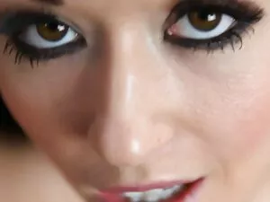 Sau một sâu da ngăm  ...