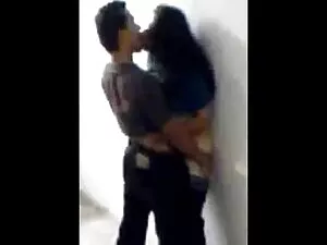 Cô đã đưa một video  ...