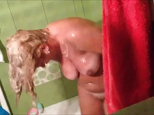 Con gái, lực lượng c ...