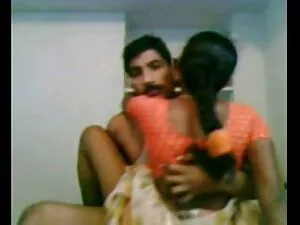 Bú búp bê là một chủ ...