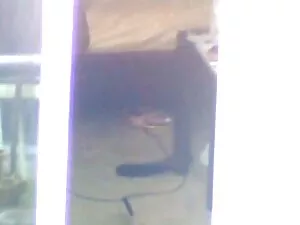 Người phụ nữ với phi ...